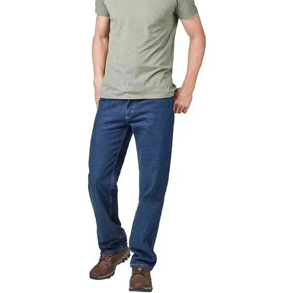 Magellan Outdoors Other - Magellan Outdoors Men's Classic Fit Jeans Size 38x30 NWT